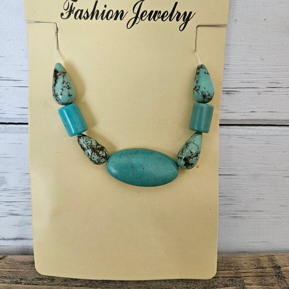 De-Stash Bundle of 6 Artisan Magnesite and Howlite  Stones for Jewelry Designs - Picture 4 of 12